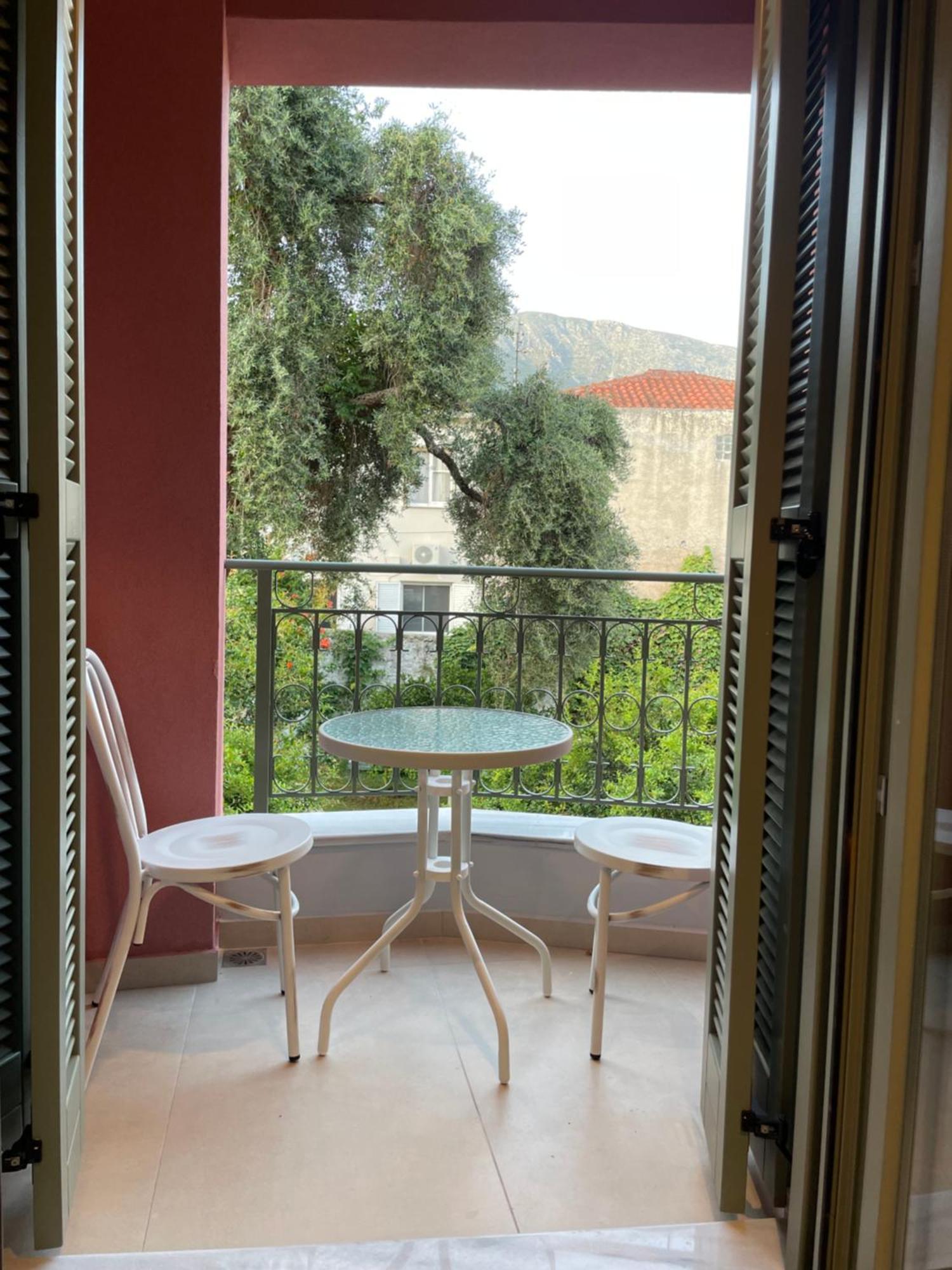 Anax Apartments Parga Exterior foto